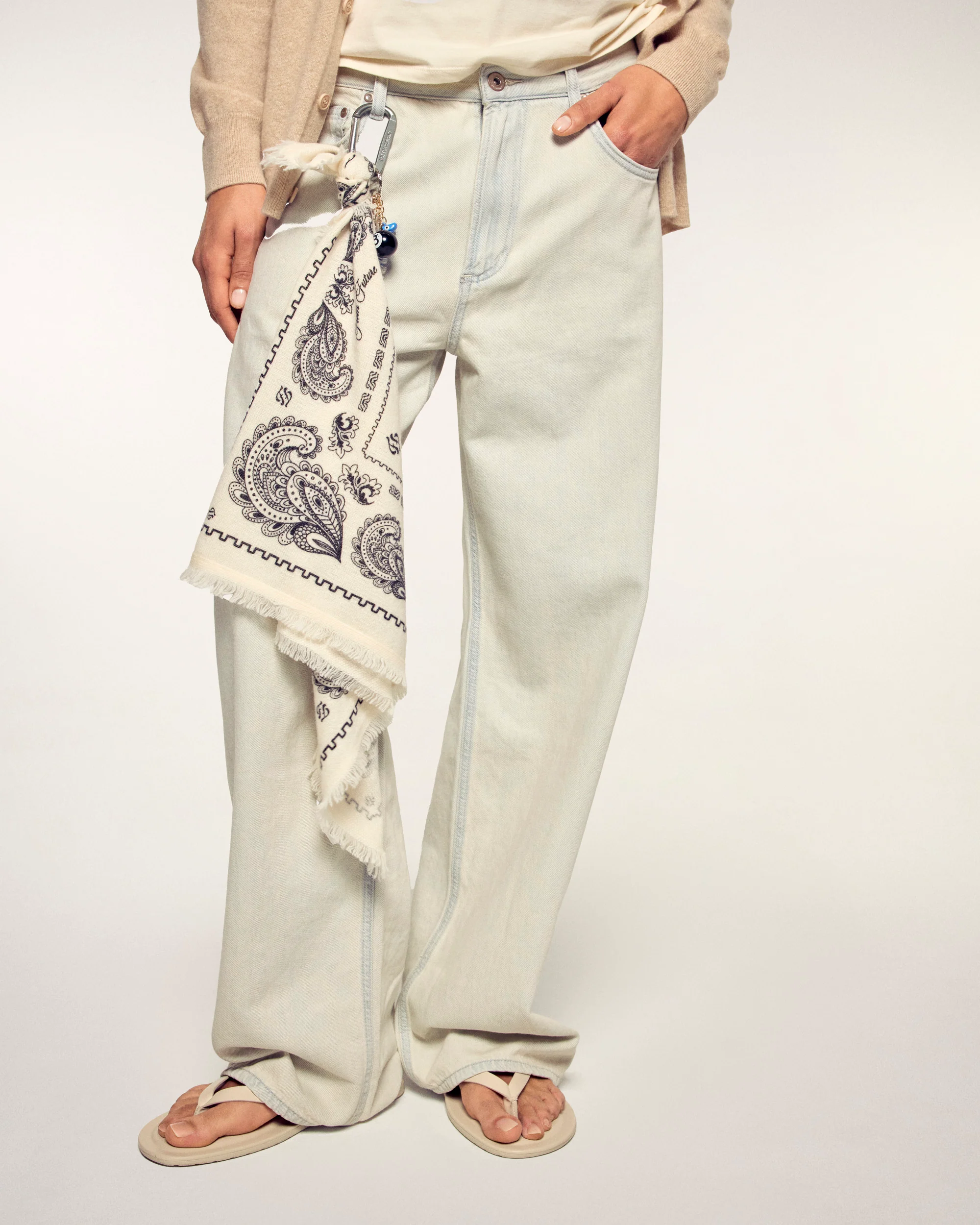 Bandana Scarf (S26 / ACCESSOIRES / Ecru) - Image 3
