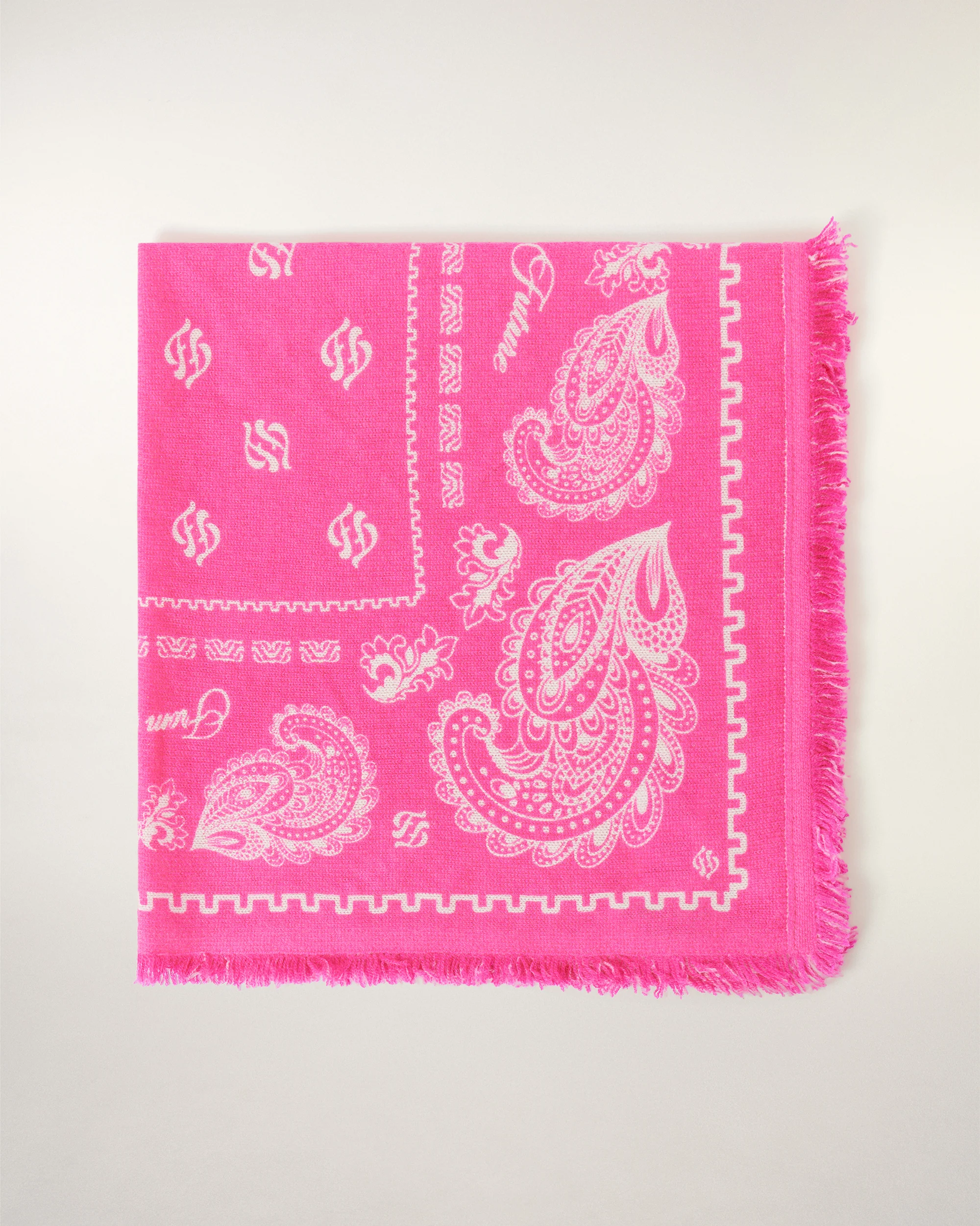 Bandana Scarf (S26 / ACCESSOIRES / Love Pink) - Image 2