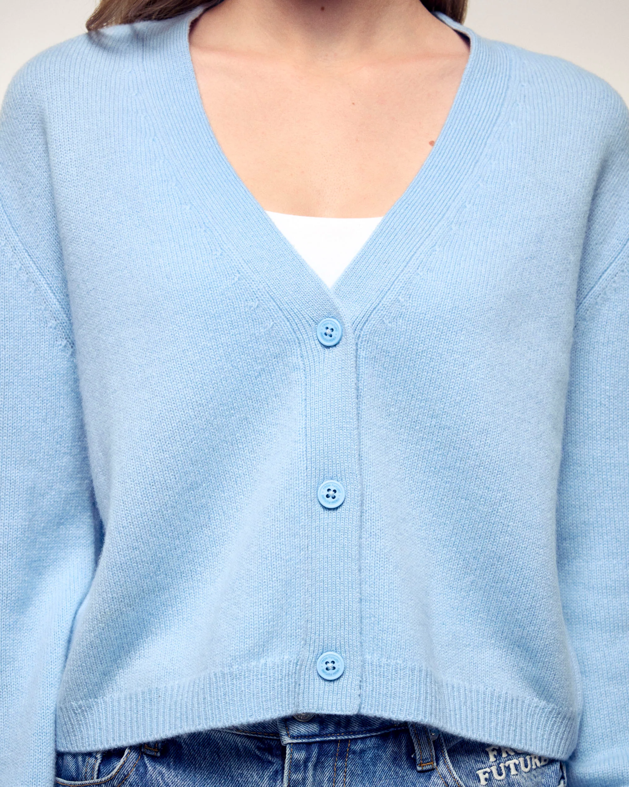 Cardigan Sweater (S26 / FEMME / Baby Blue) - Image 2