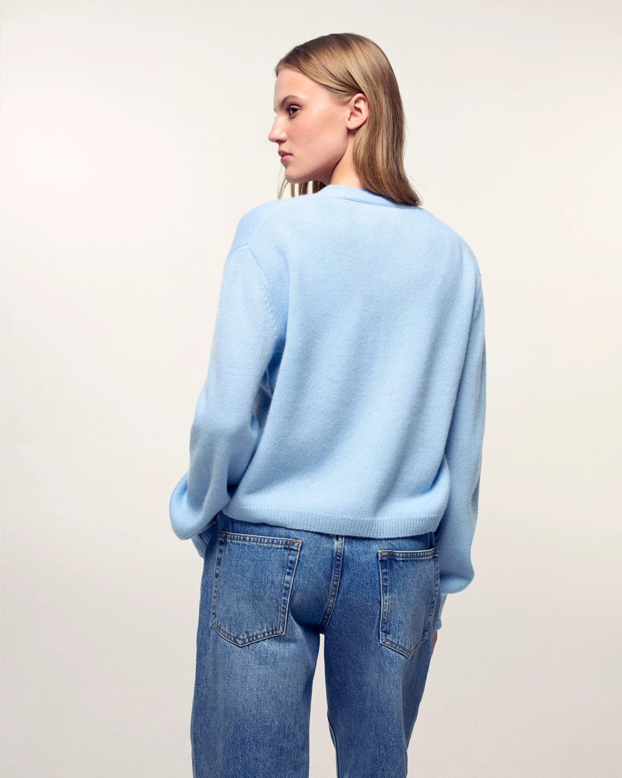 Cardigan Sweater (S26 / FEMME / Baby Blue) - Image 4