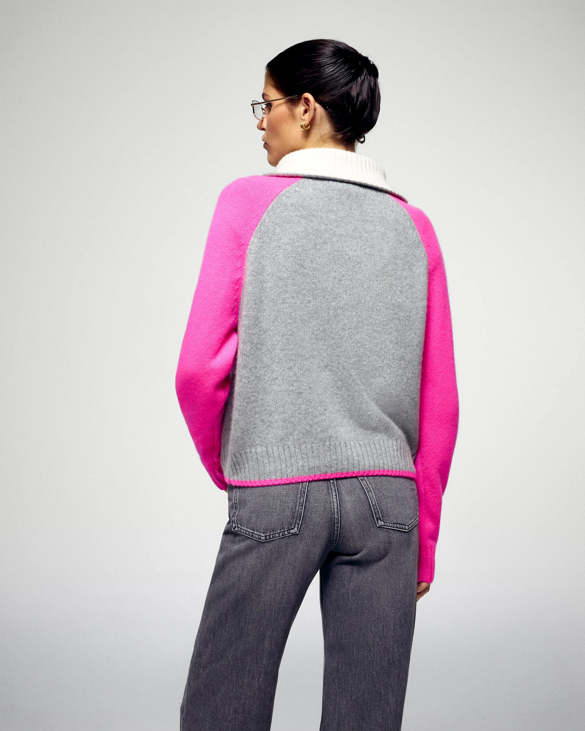 Quarter Zip Neck Sweater (H25 / FEMME / Dark Heather Gray) - Image 4