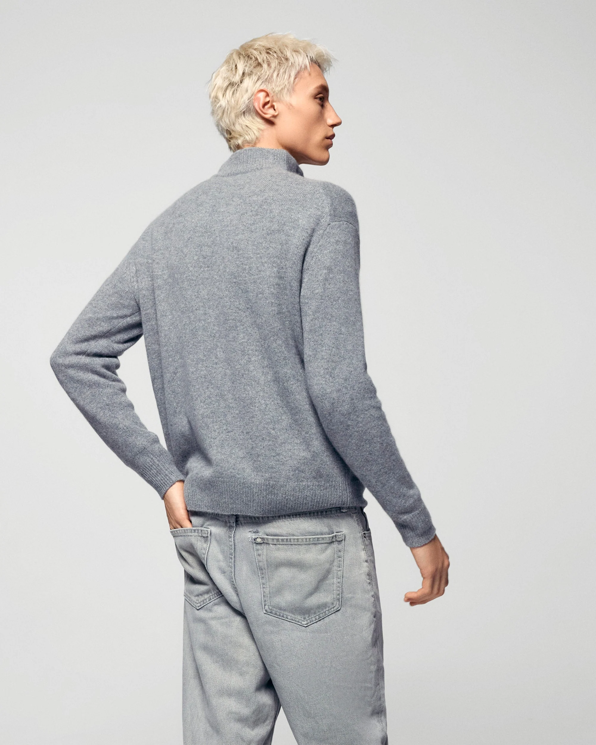 Quarter-Zip Neck Sweater Mount Future Ski Club (H25 / HOMME / Gris Chiné Foncé) - Image 4