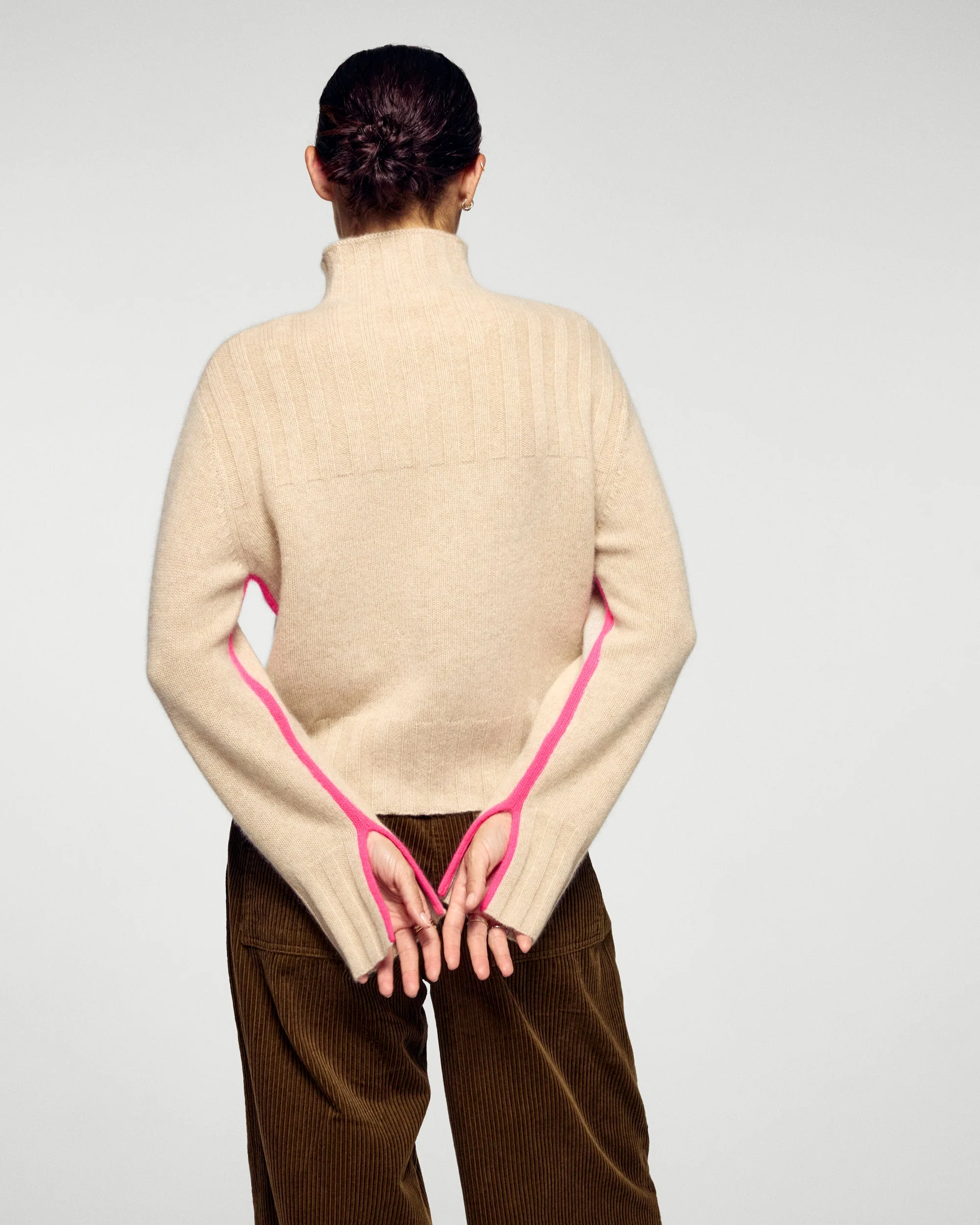 Mock Neck with Contrast Trims (H25 / FEMME / Heather Beige) - Image 4