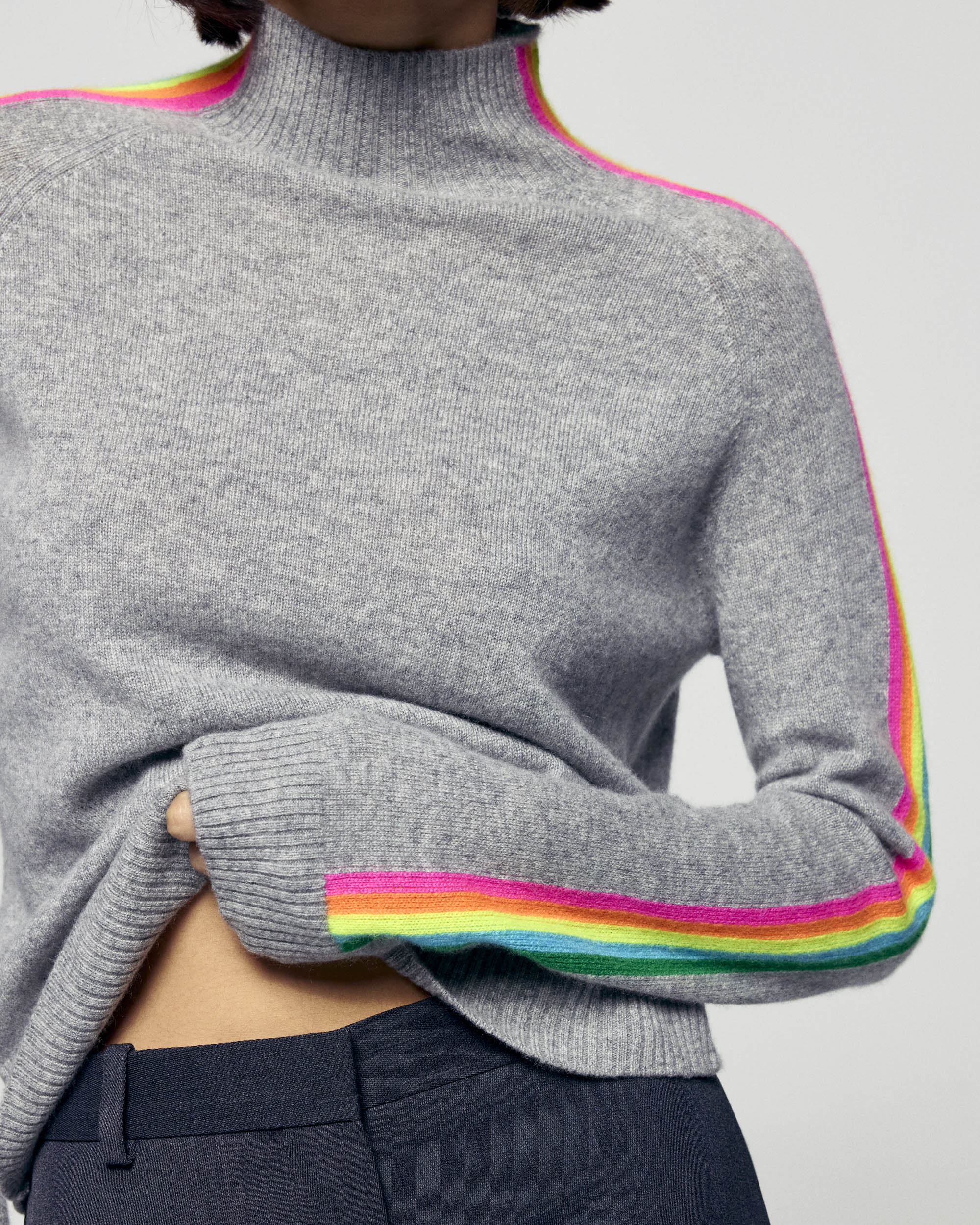 Mock Neck Sweater (H25 / FEMME / Dark Heather Gray) - Image 2