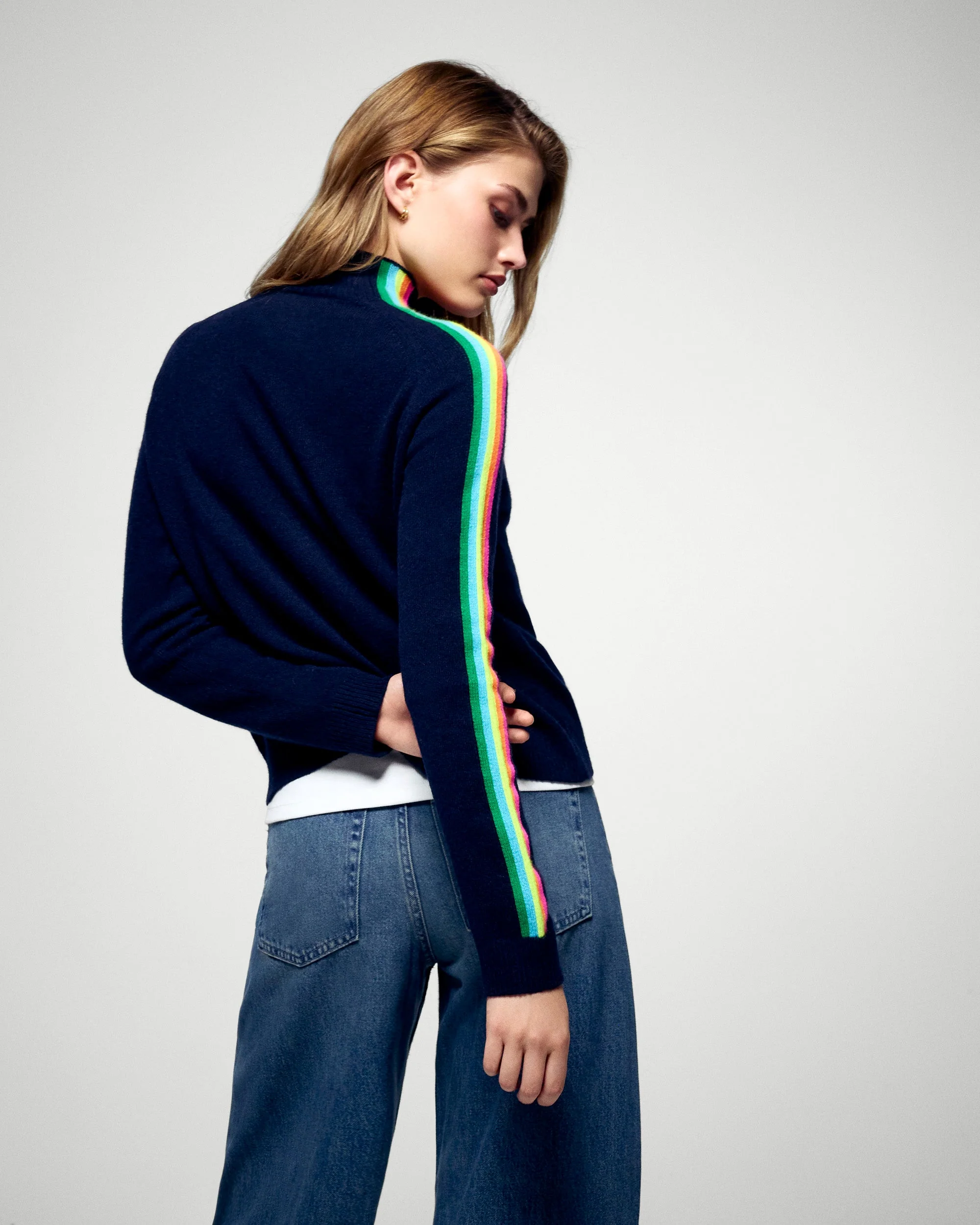 Mock Neck Sweater (H25 / FEMME / Navy)