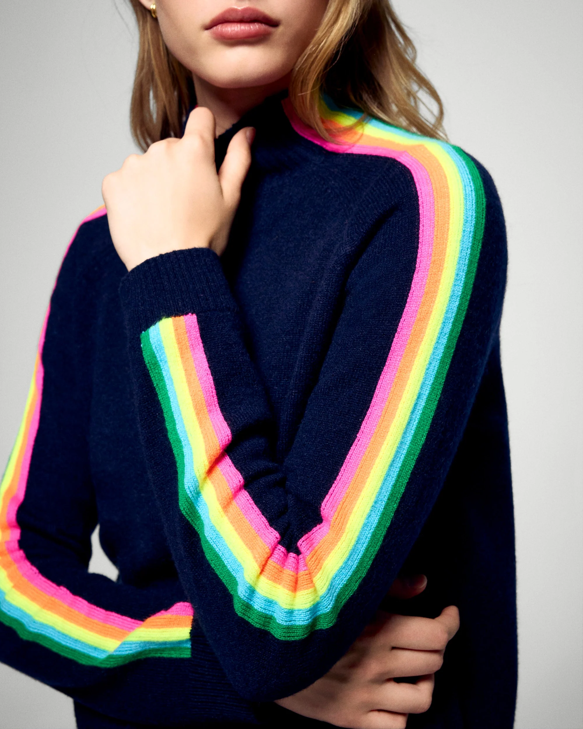 Mock Neck Sweater (H25 / FEMME / Navy) - Image 2