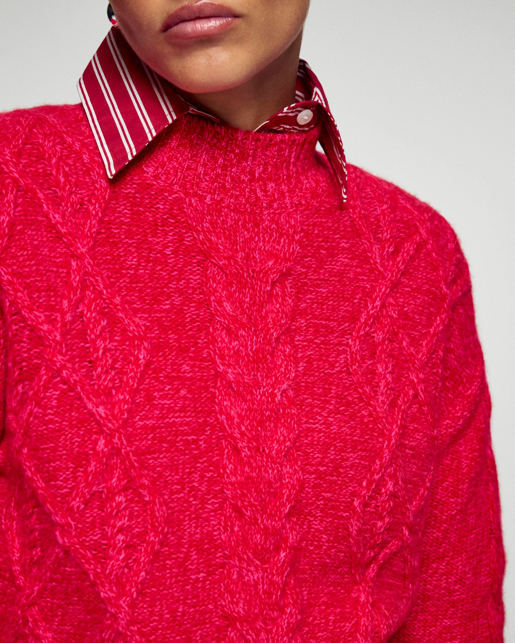 Cable Knit Mock Neck Sweater (H25 / FEMME / Scarlett Passio) - Image 2