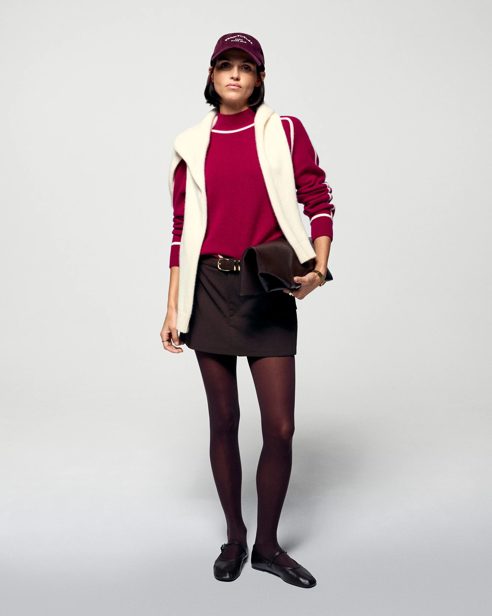 Mock-Neck Sweater with Contrast Edges (H25 / FEMME / Solar Burgundy) - Image 3