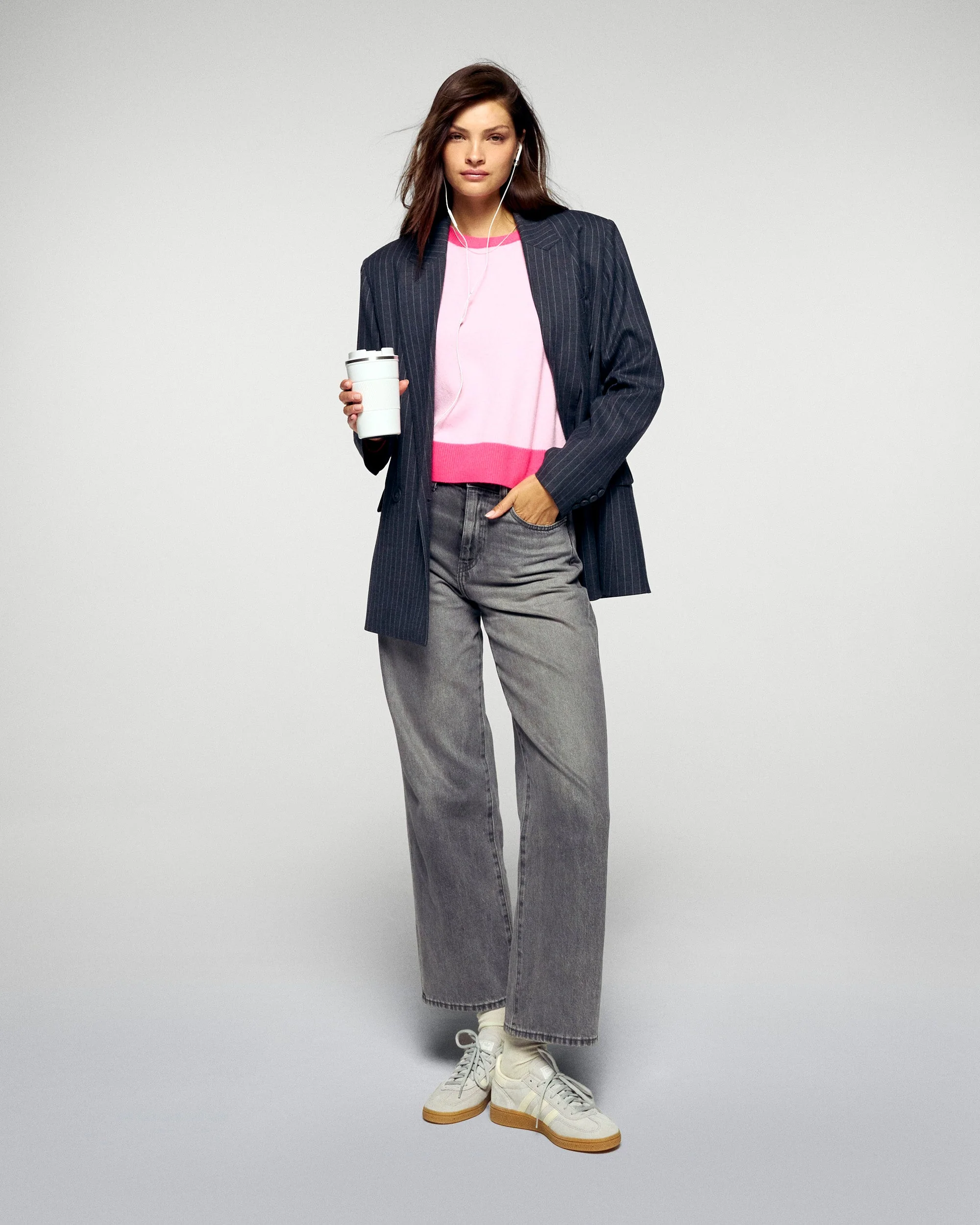 Crewneck Sweater (H25 / FEMME / Ballet Pink) - Image 2