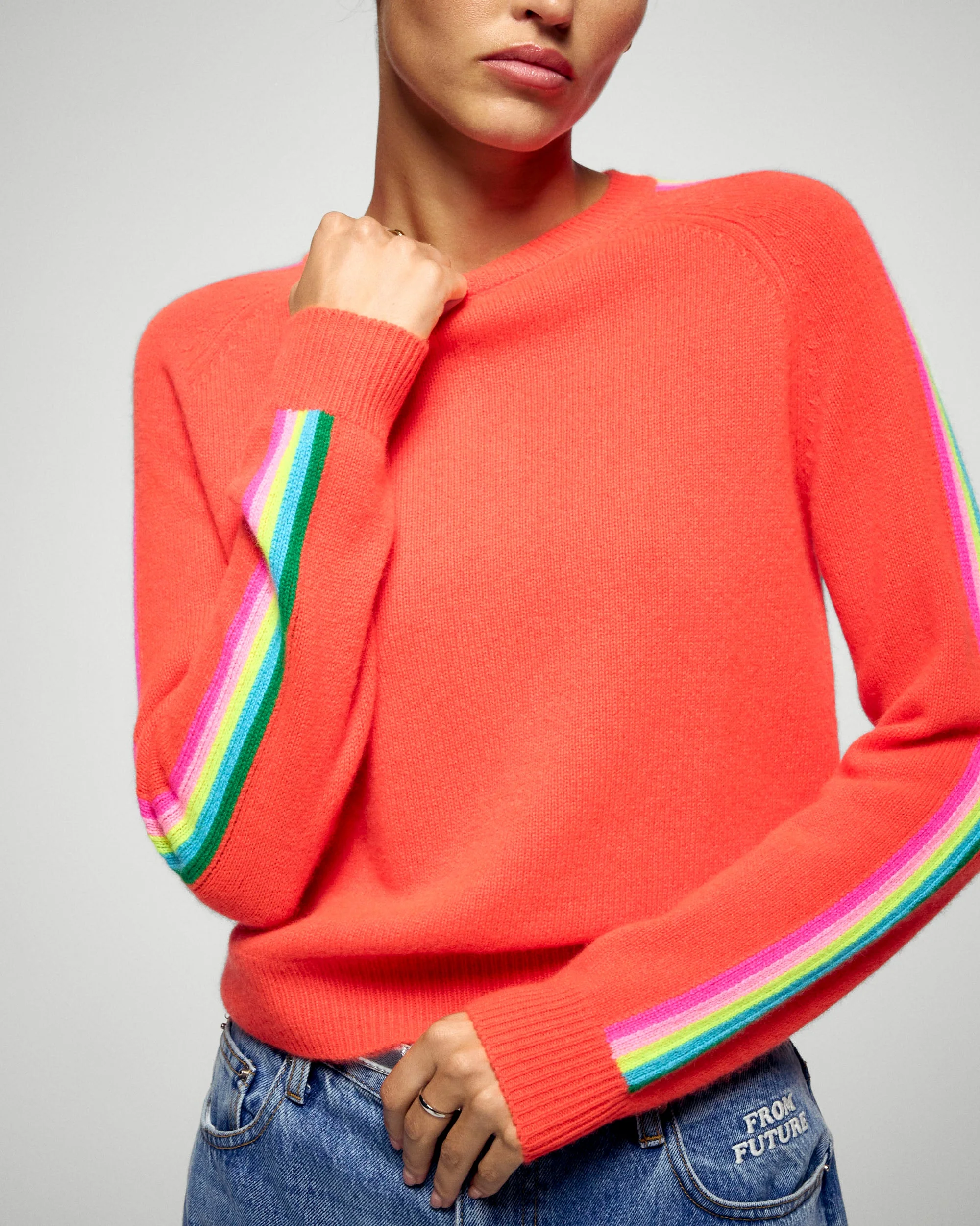 Crewneck Sweaters (H25 / FEMME / Cosmic Orange) - Image 2