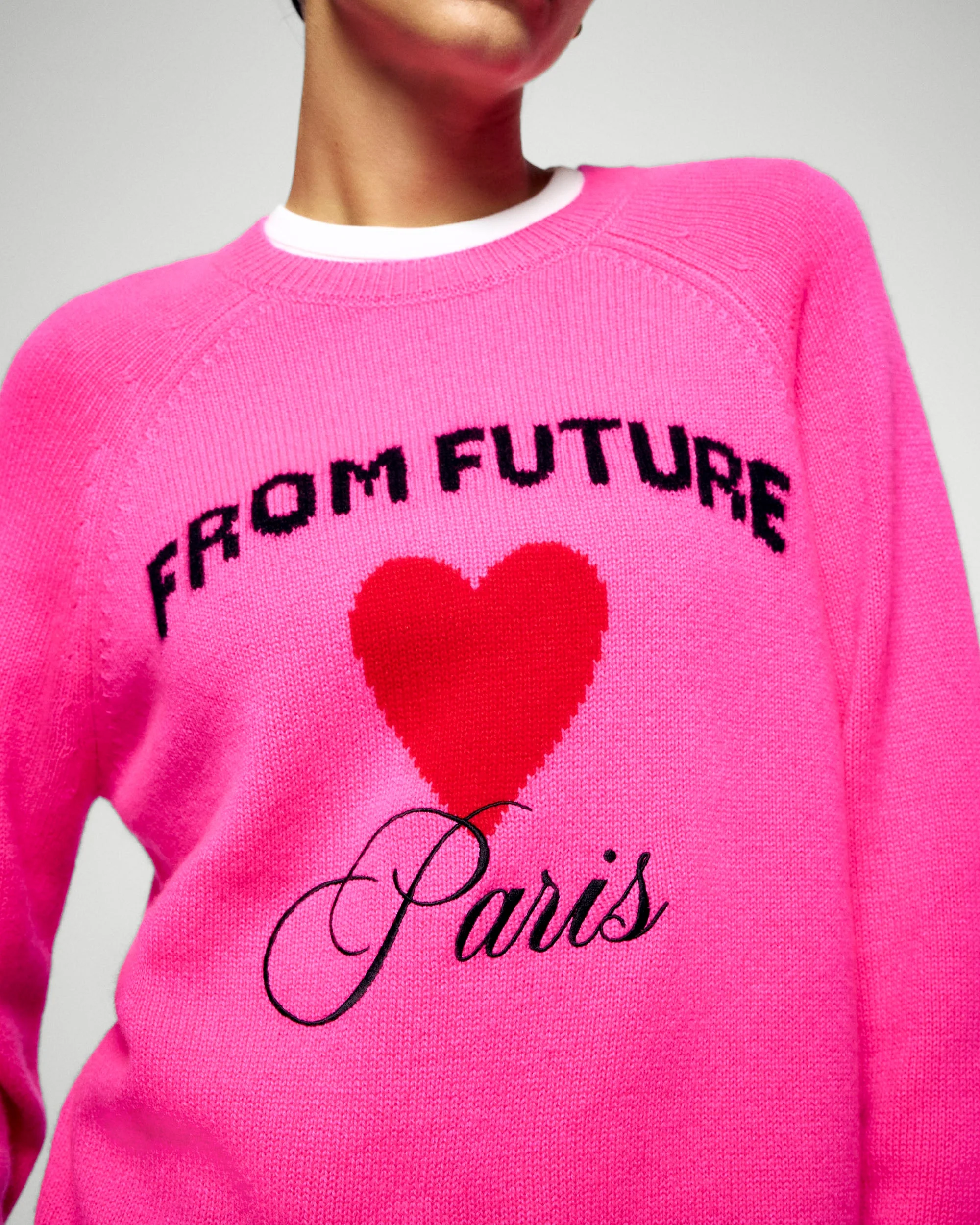 Crew Neck Sweater (H25 / FEMME / Cosmic Pink) - Image 2