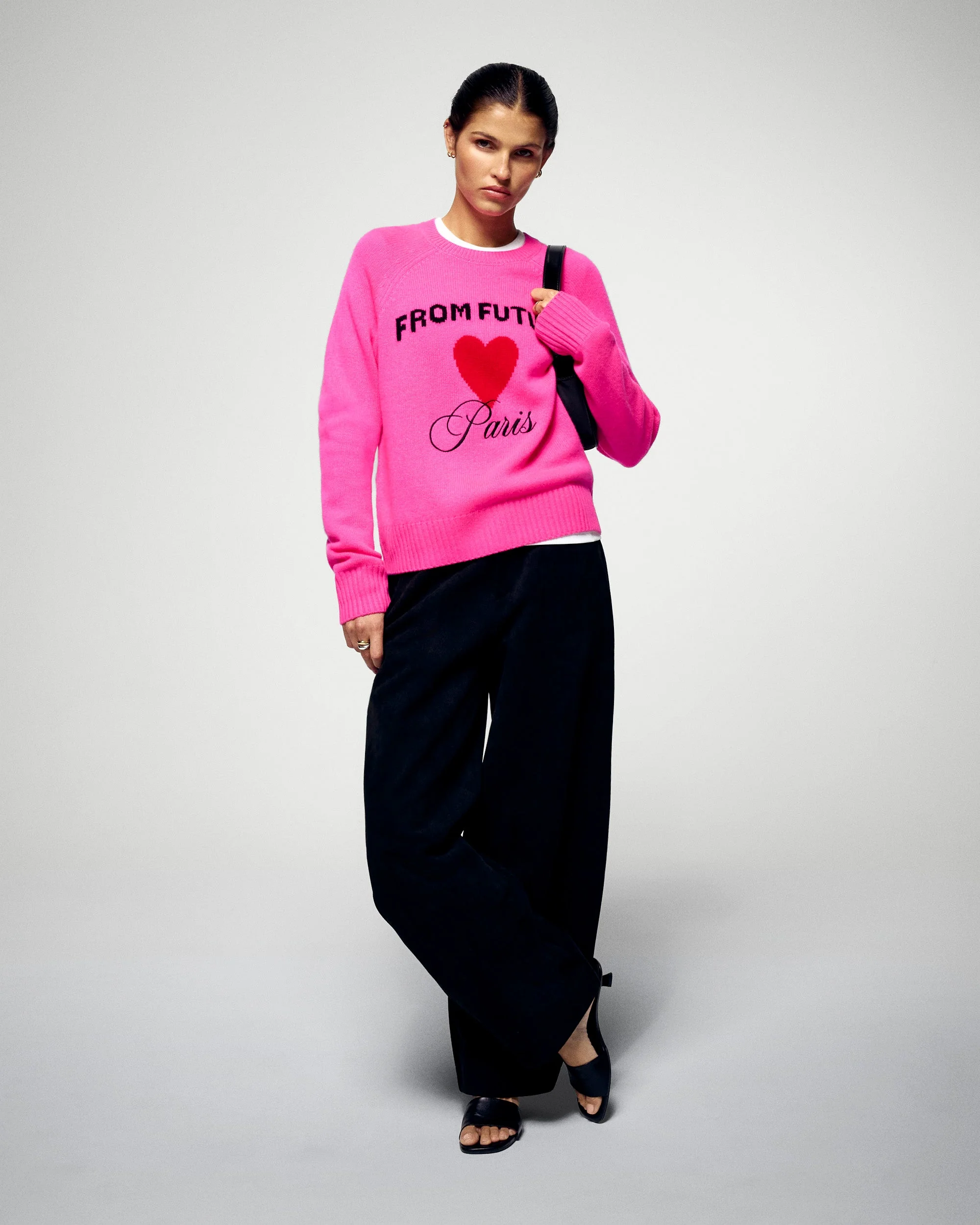 Crew Neck Sweater (H25 / FEMME / Cosmic Pink) - Image 4