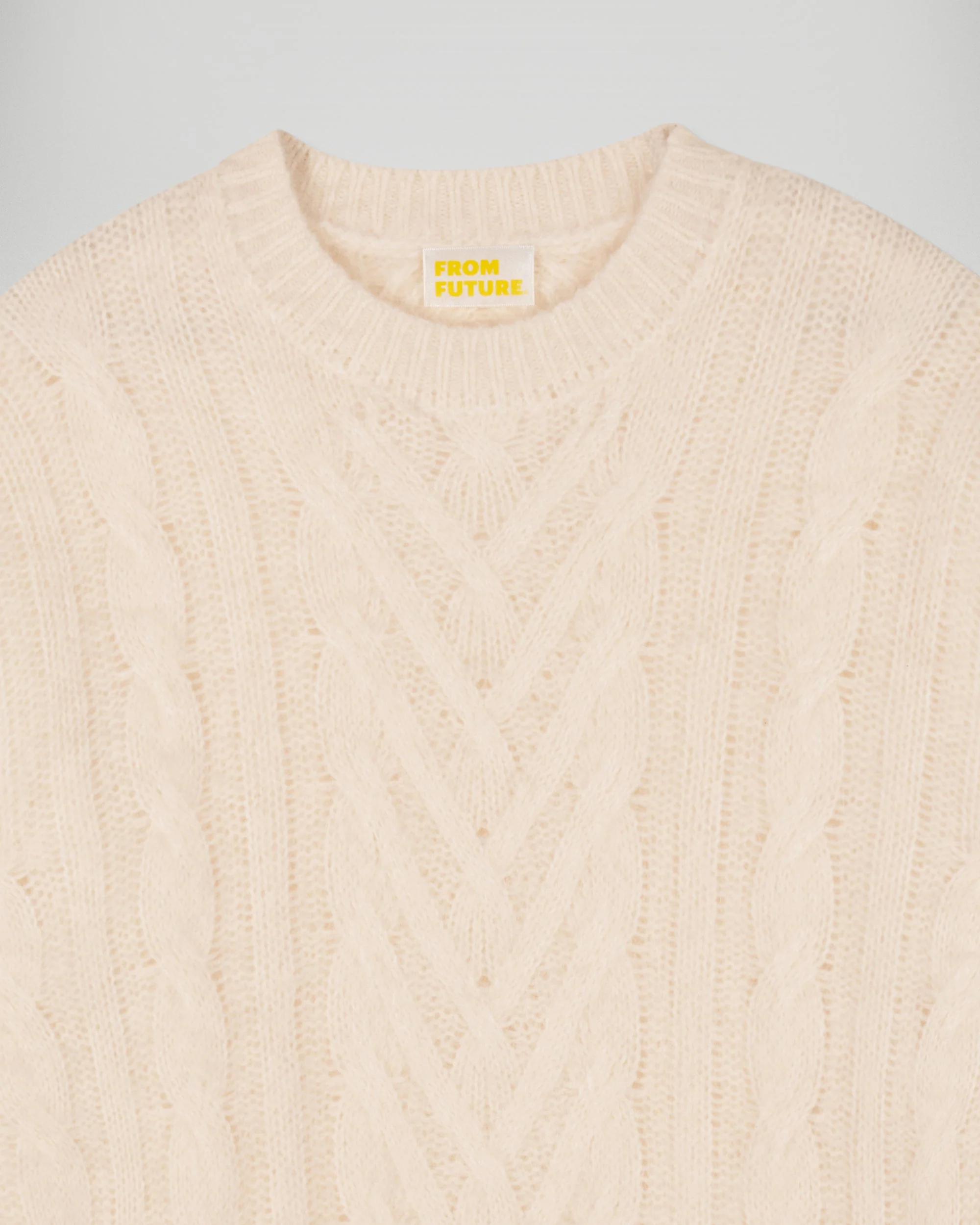 Brushed Cashmere Cable Knit Crew Neck Sweater (H25 / FEMME / Ecru) - Image 6
