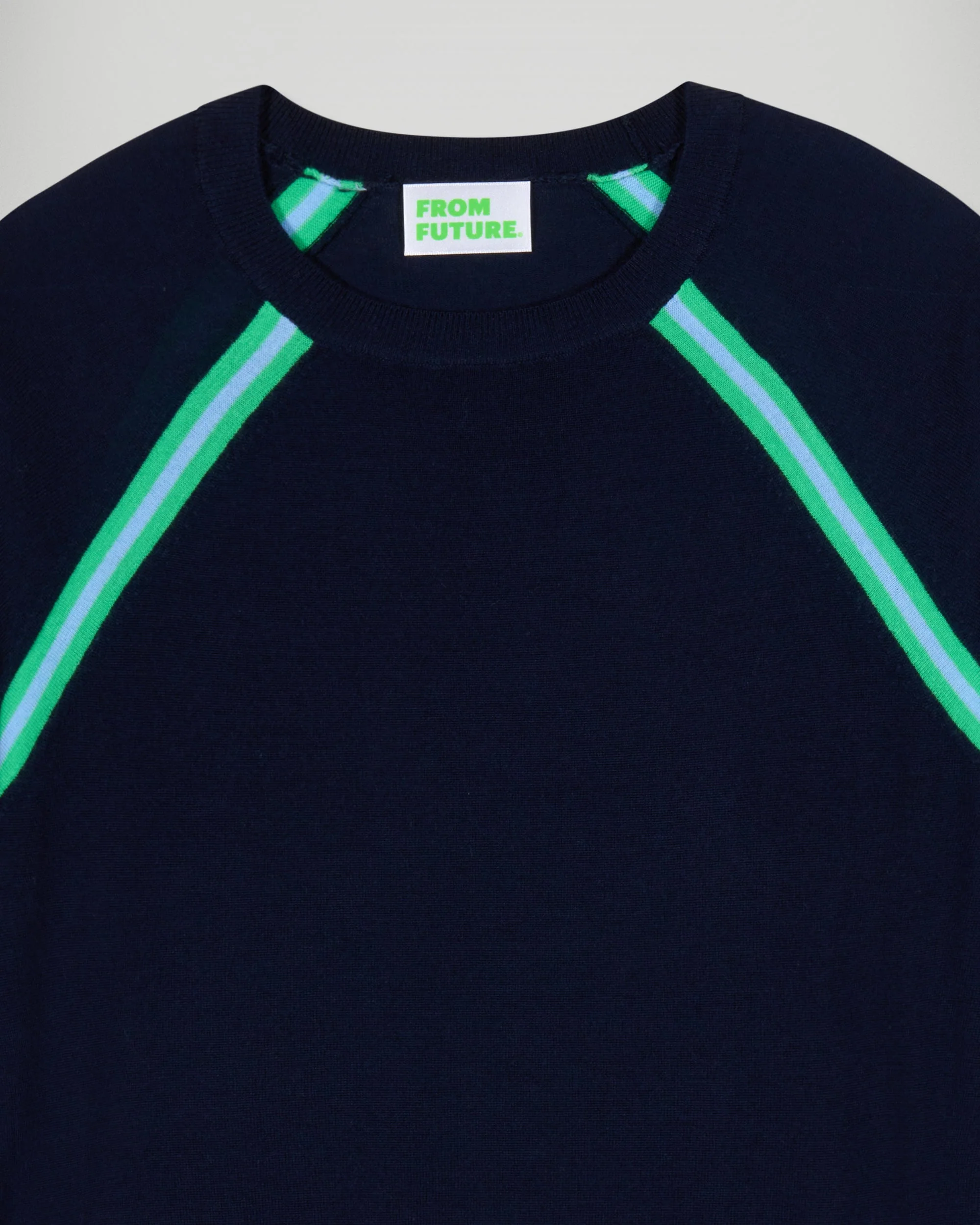 Crewneck Sweater (H25 / WOMEN / Navy / RWS) - Image 6