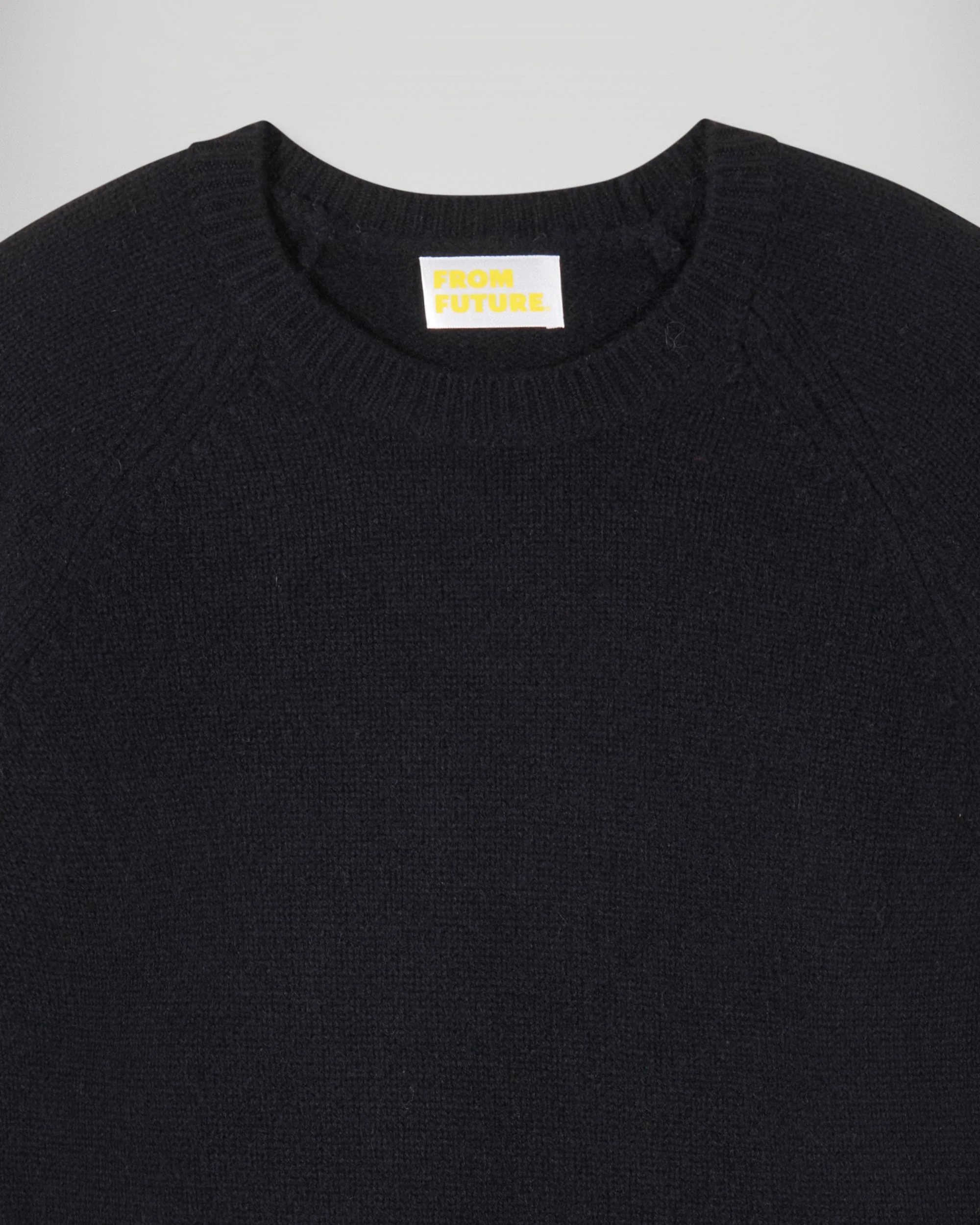 Crewneck Sweater (H25 / FEMME / Black) - Image 6