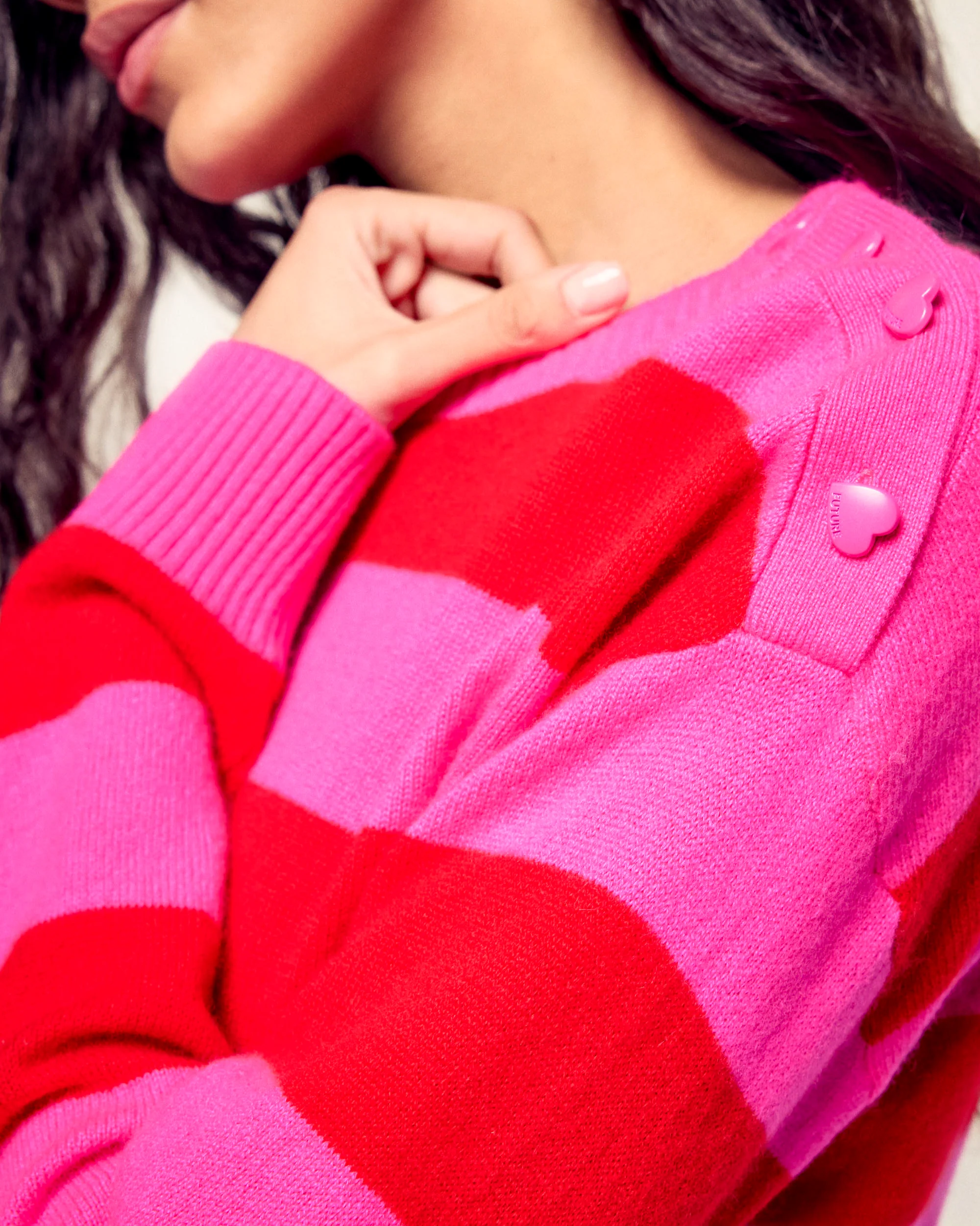 Two-Tone Striped Heart Button Crewneck Sweater (S26 / FEMME / Flash Pink) - Image 2