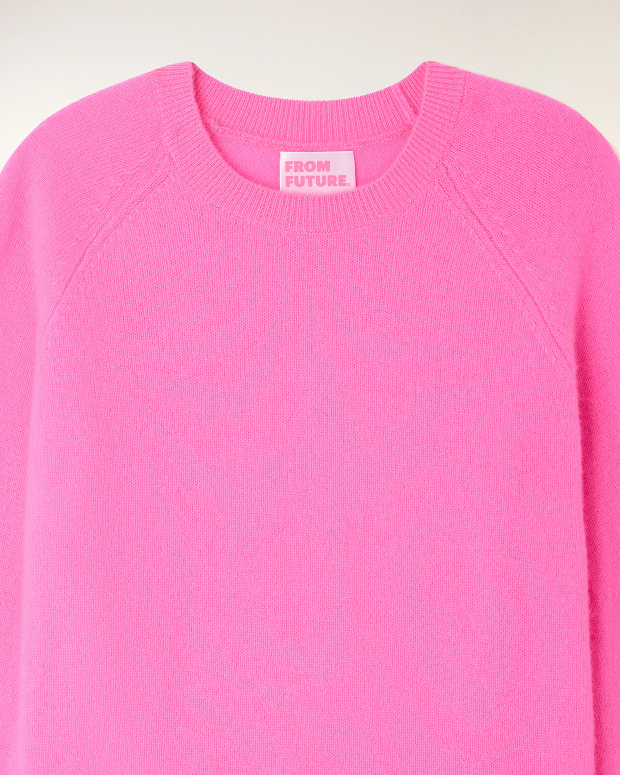 Crewneck Sweater (S26 / FEMME / Infinity Pink) - Image 6