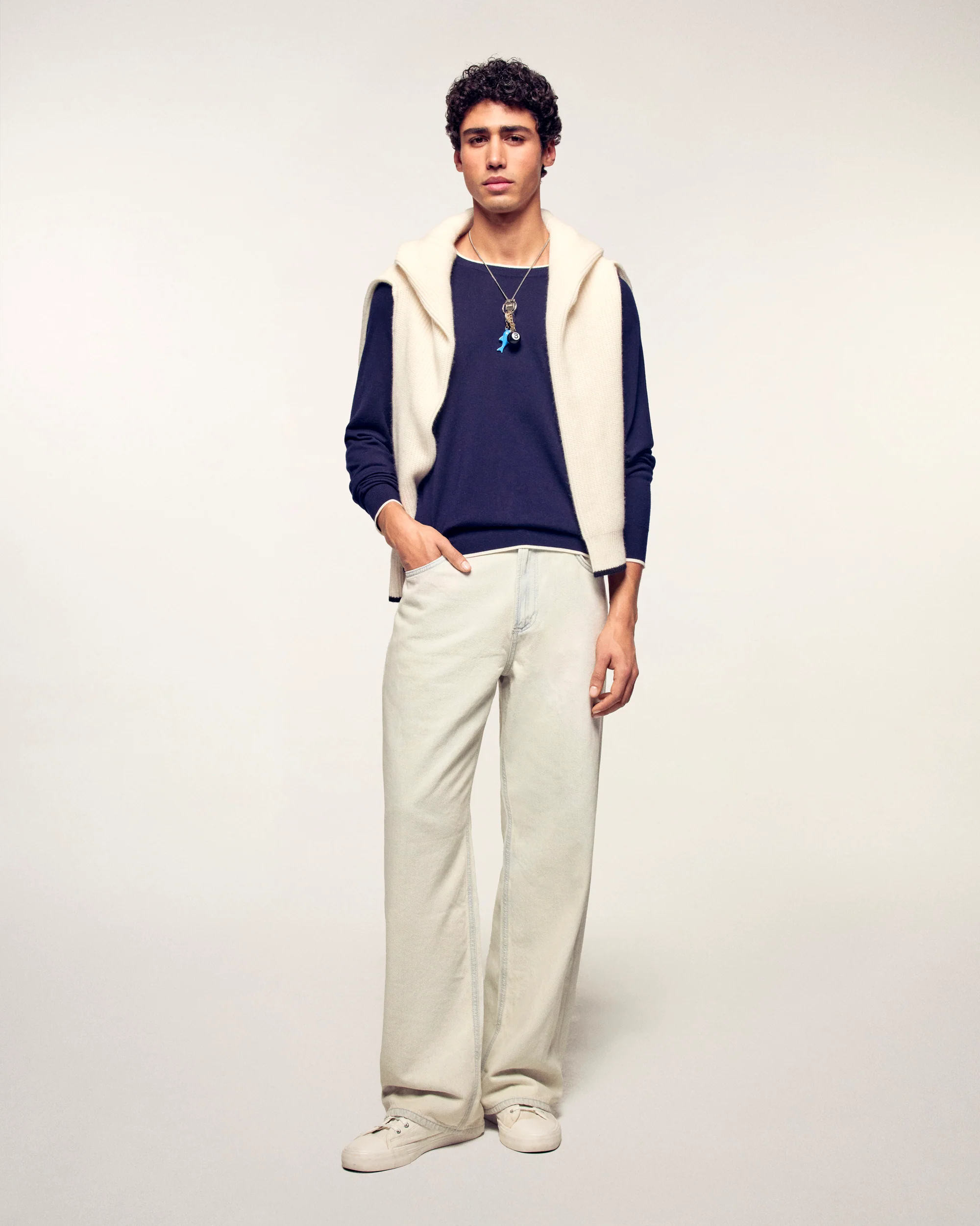 Contrast Trim Crewneck Sweater (S26 / HOMME / Navy / RWS) - Image 3