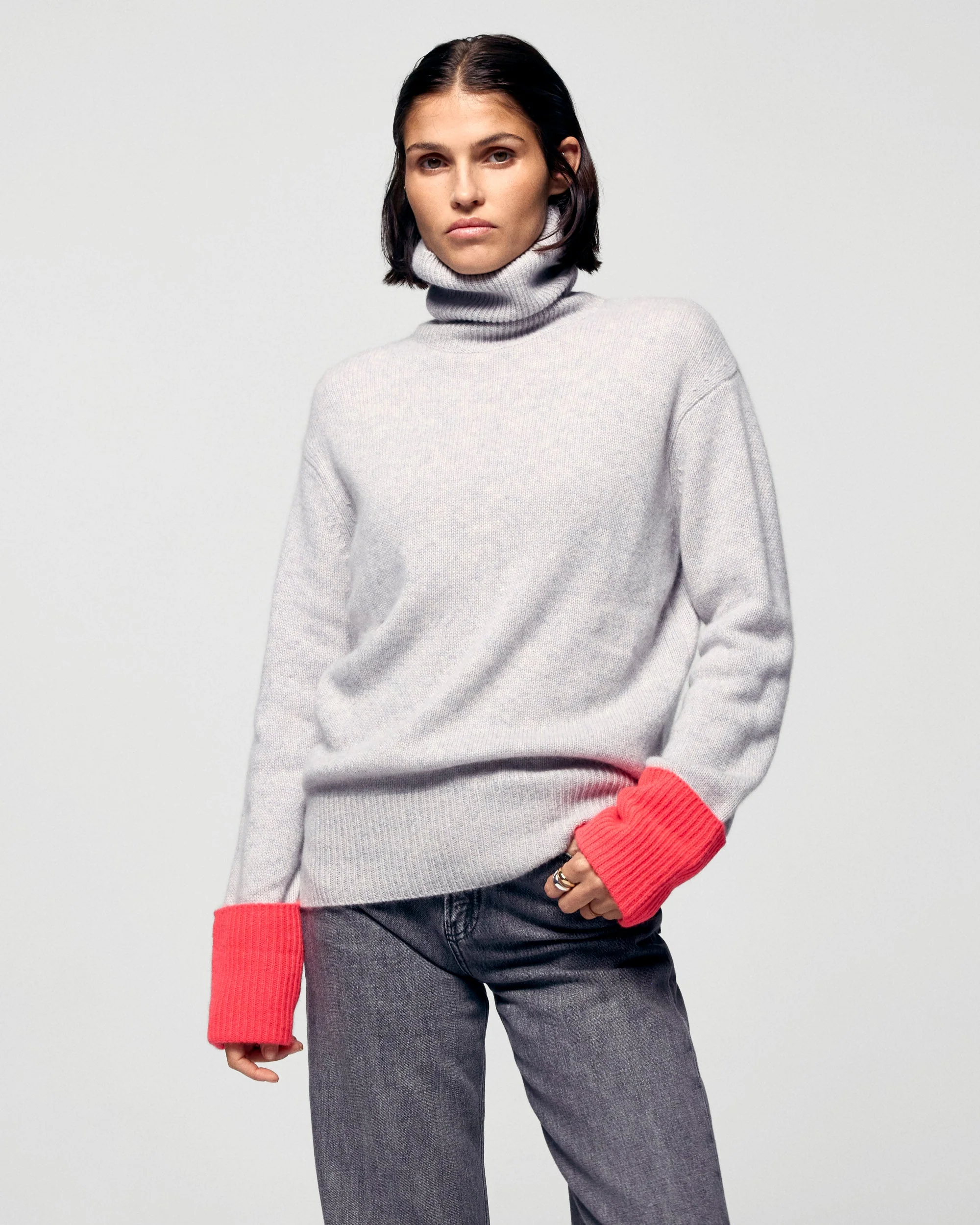 Turtleneck Sweater with Contrast Cuffs (H25 / FEMME / Light Heather Gray)