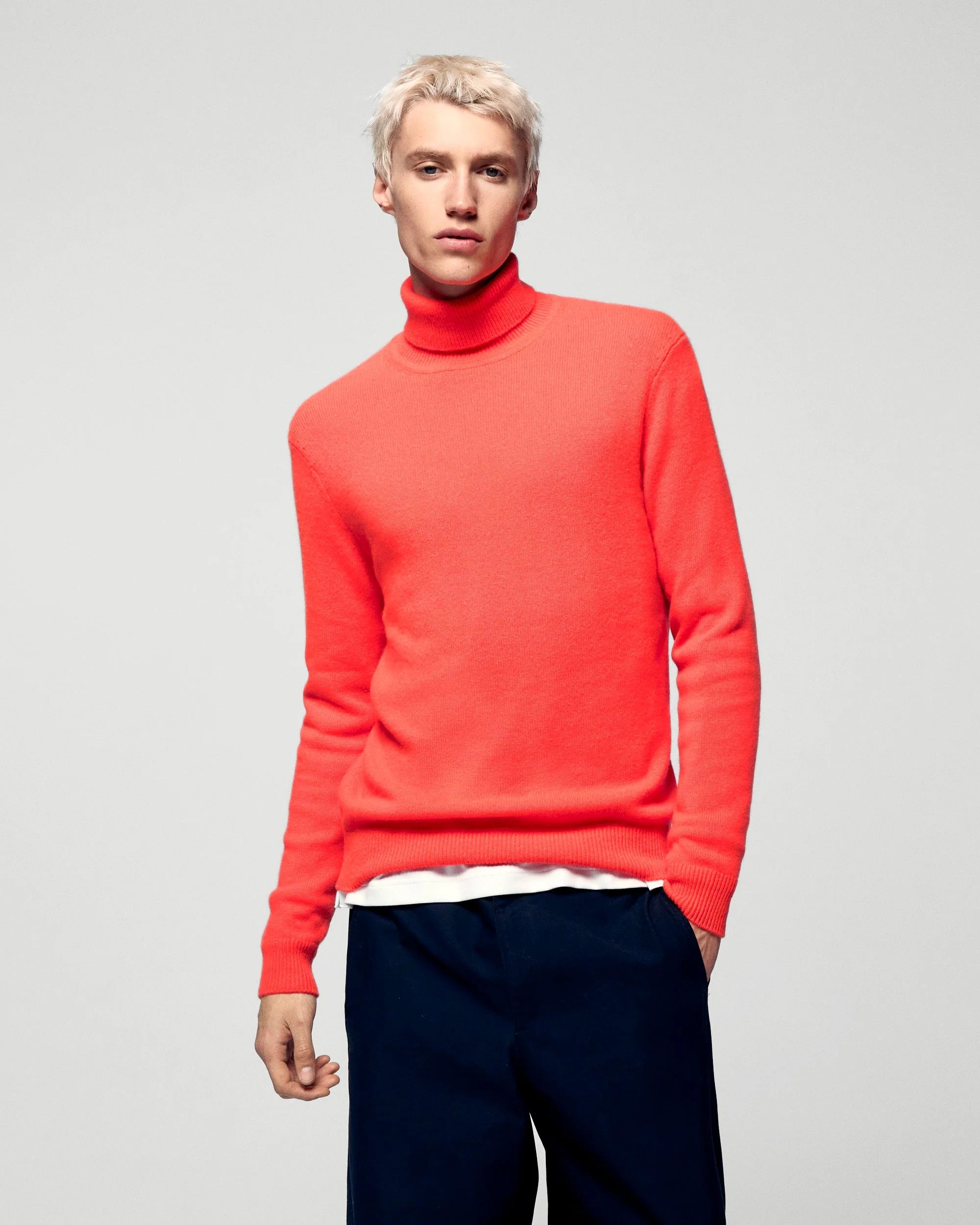 Thick Turtleneck Sweater  (H25 / HOMME / Cosmic Orange)