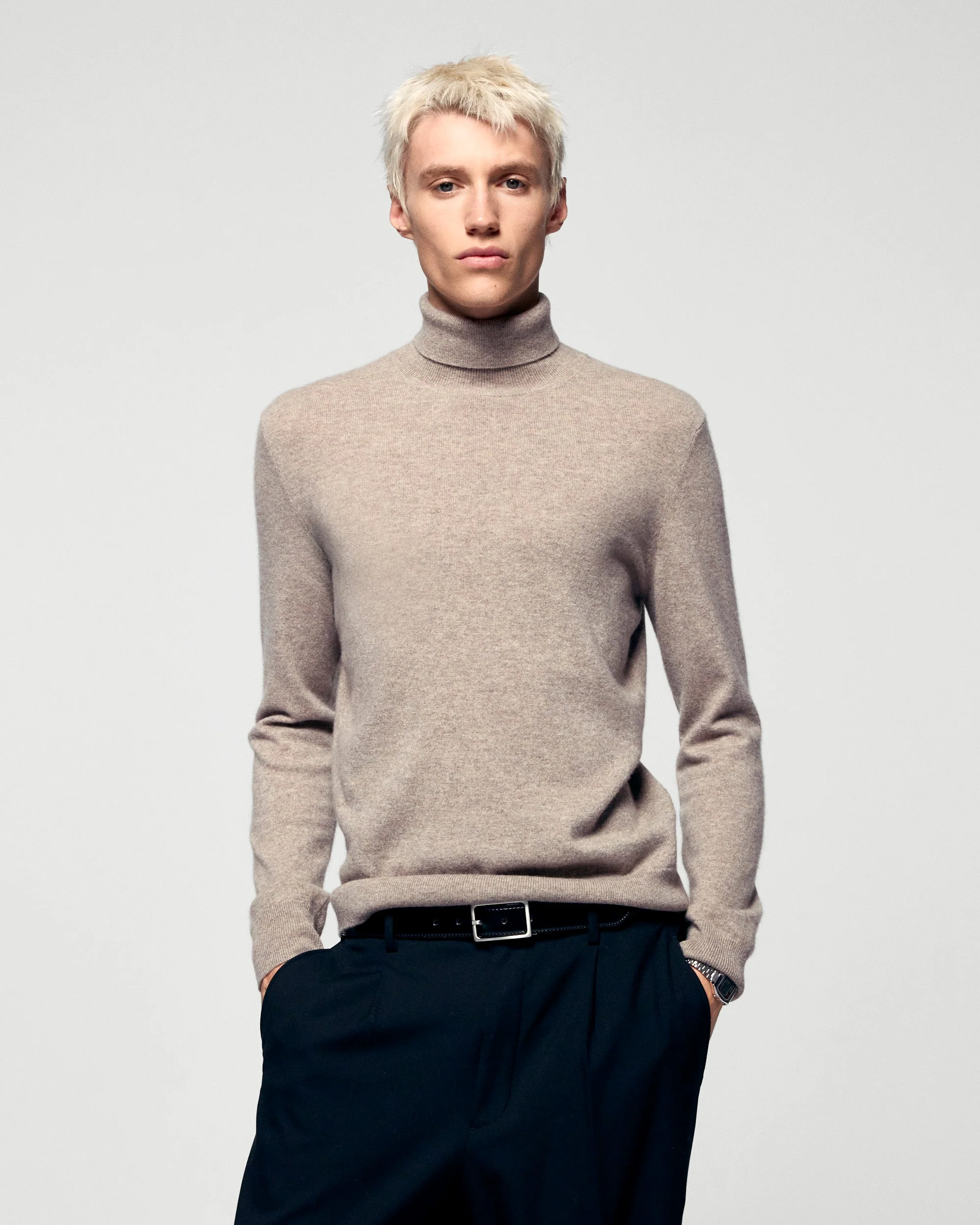 Basic Turtleneck Sweater (H25 / HOMME / Taupe)