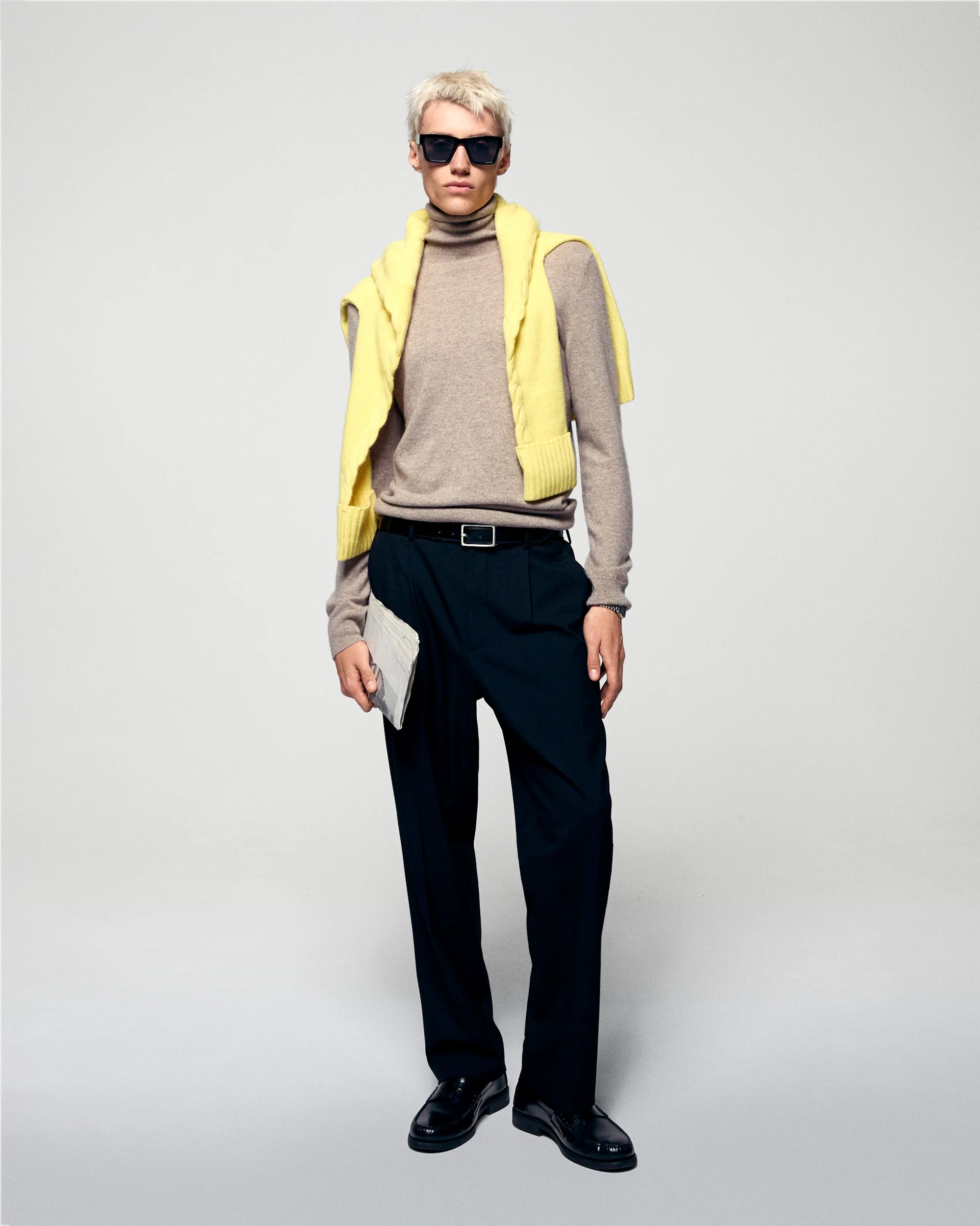 Basic Turtleneck Sweater (H25 / HOMME / Taupe) - Image 3