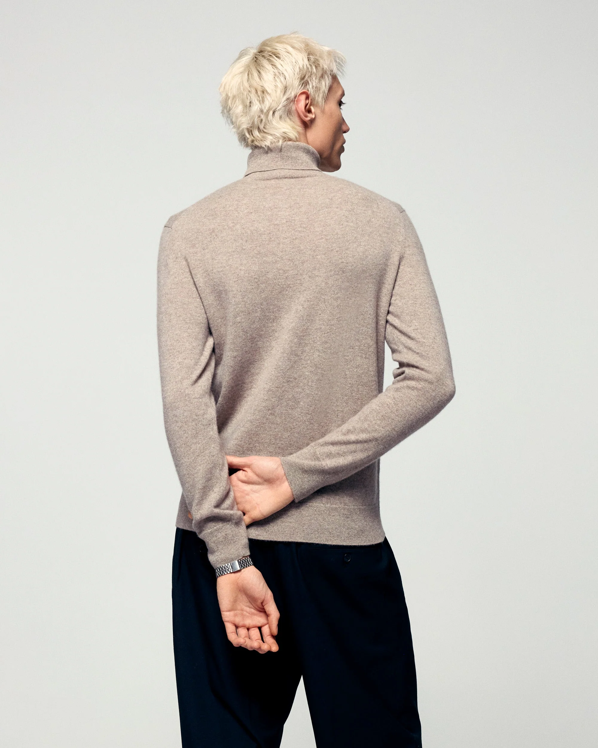 Basic Turtleneck Sweater (H25 / HOMME / Taupe) - Image 4
