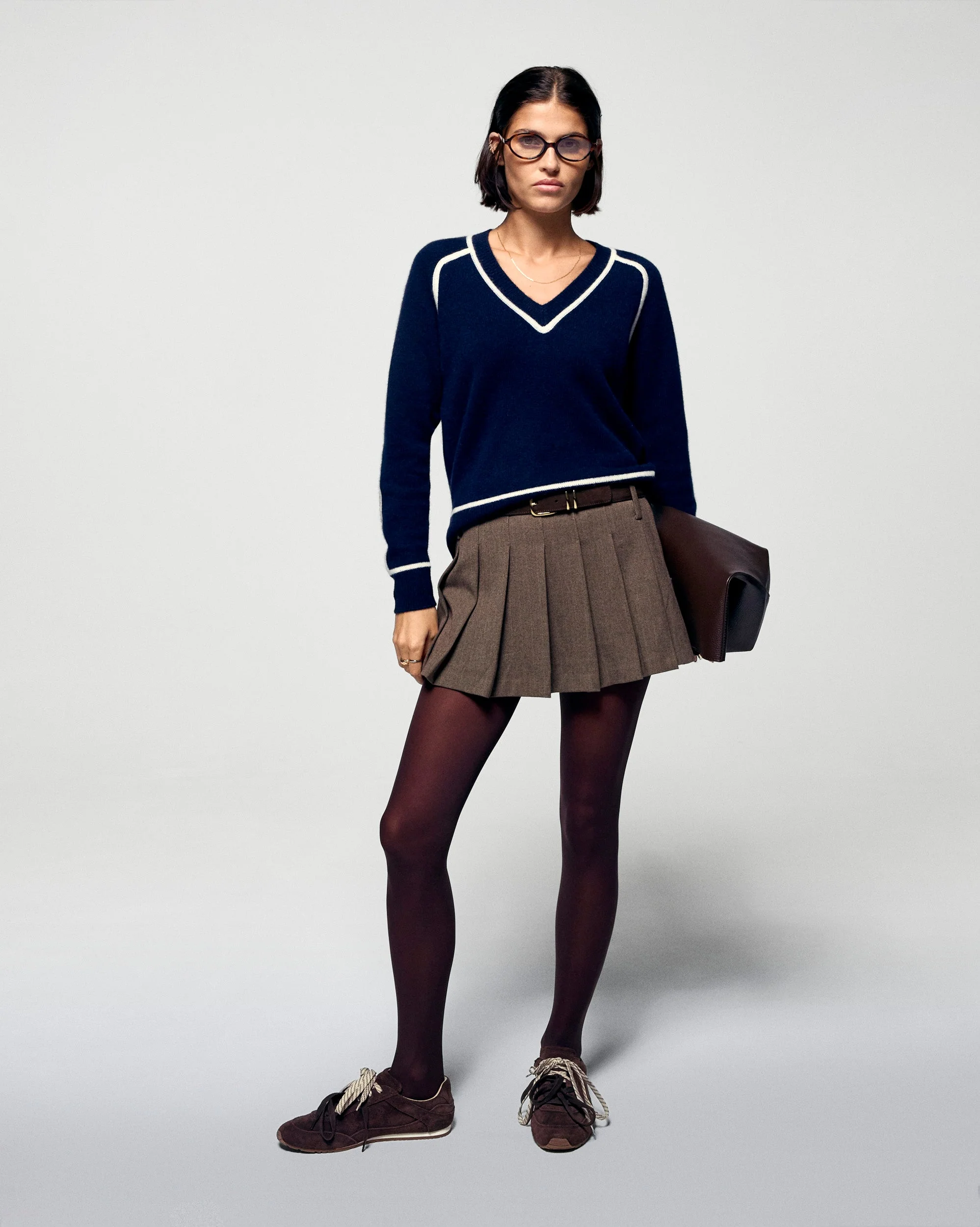 V-Neck Sweater with Contrast Trims (H25 / FEMME / Navy) - Image 4