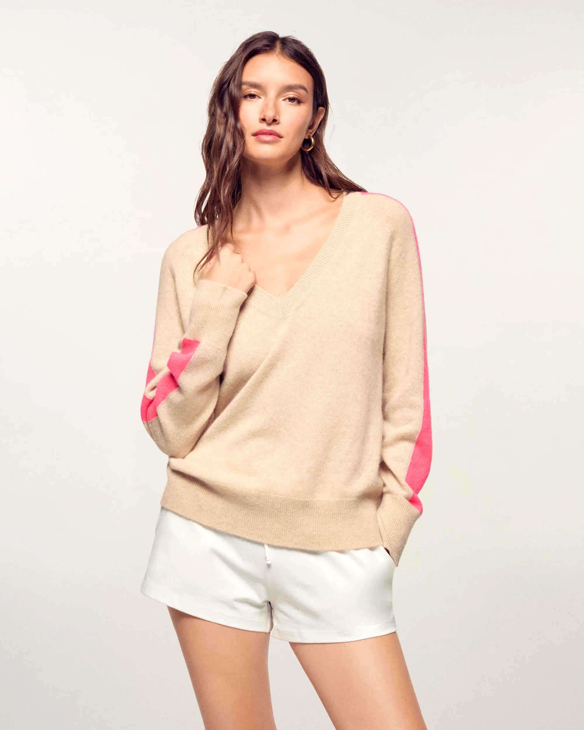 V-Neck Sweater (S26 / FEMME / Beige Chiné) - Image 2