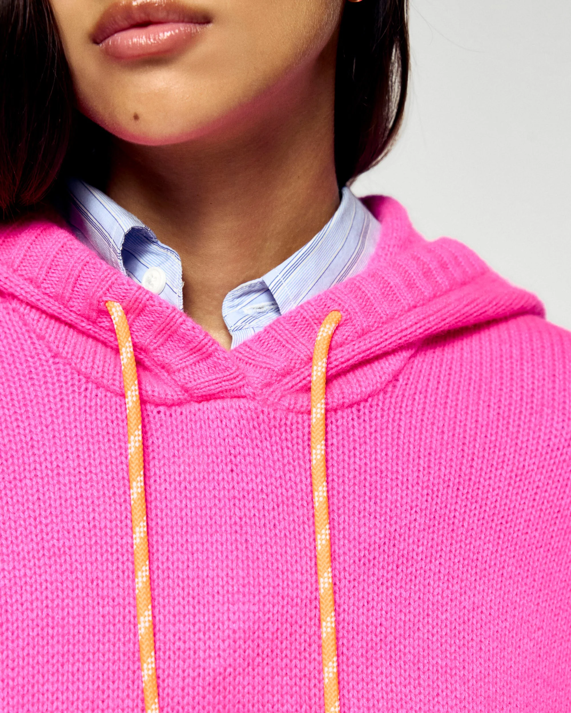 Hoodie Sweater (H25 / WOMEN / Cosmic Pink) - Image 2
