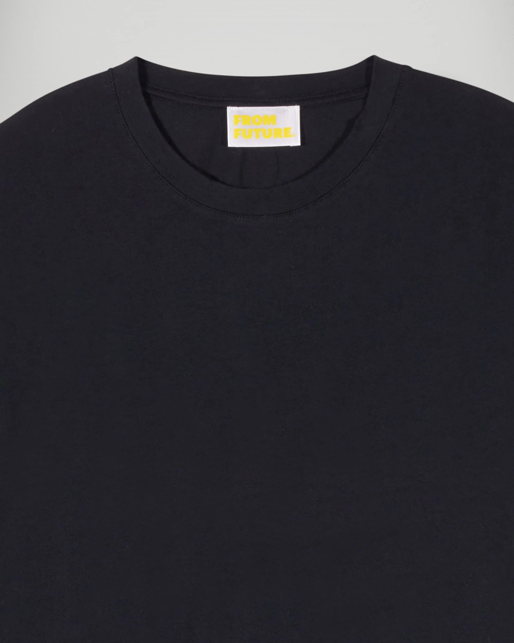Long Sleeve Crew Neck T-shirt (H25 / FEMME / Black) - Image 6