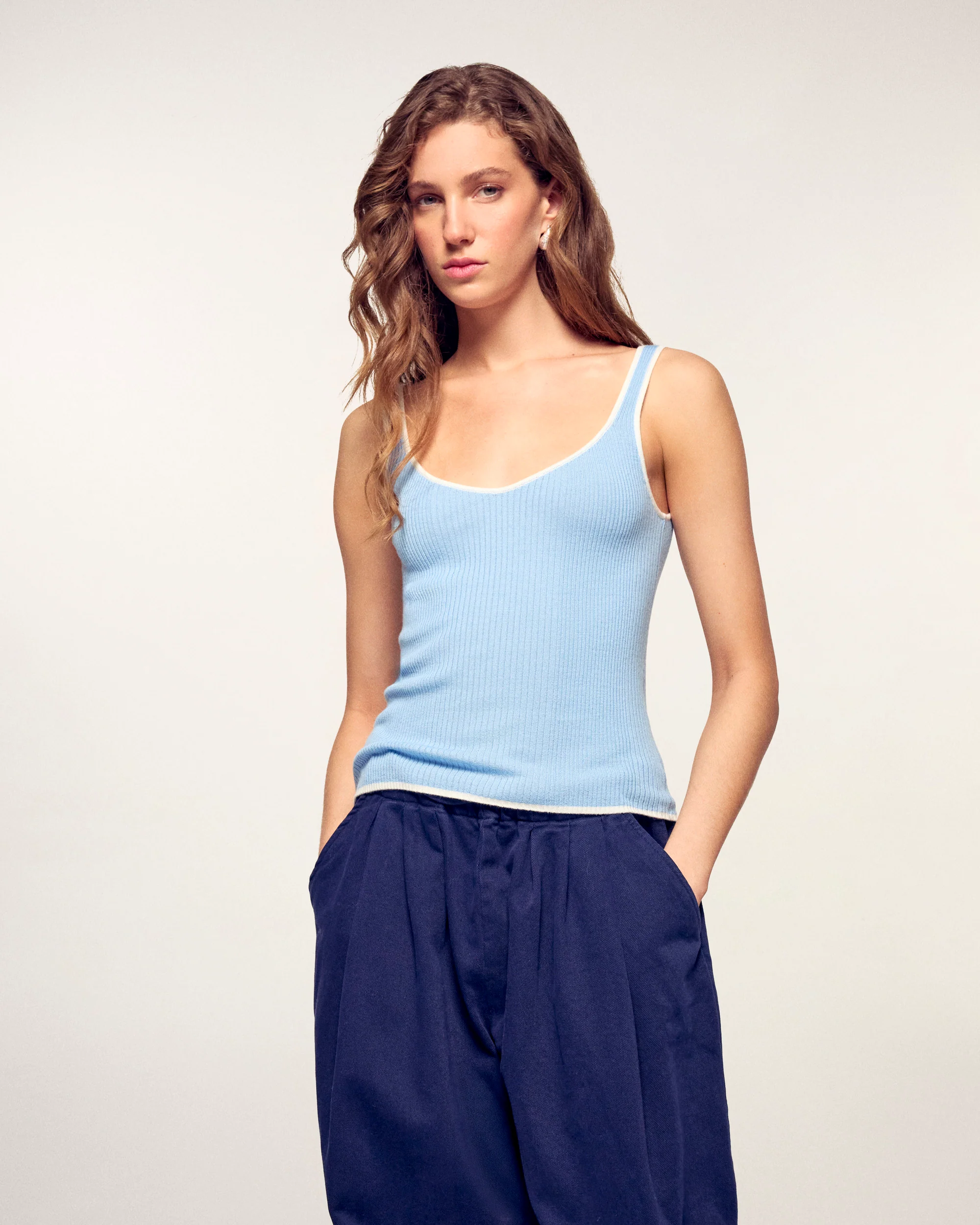 Tank Top with Straps and Contrasting Trim (S26 / FEMME / Baby Blue / RWS)